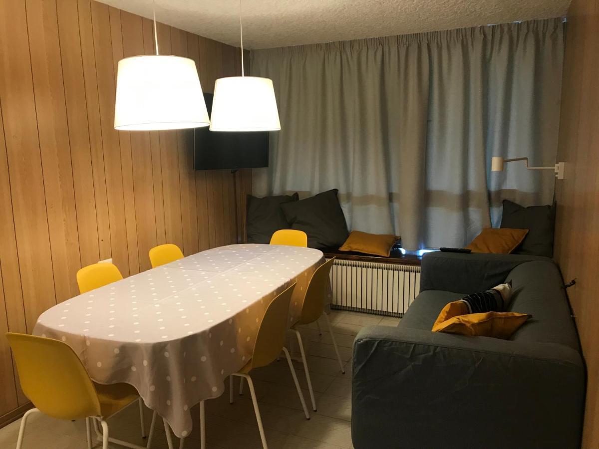 Le Volpi Marilleva 1400 Apartamento Mezzana  Exterior foto