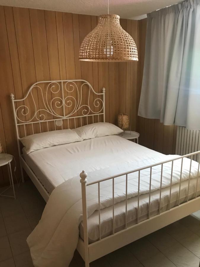 Le Volpi Marilleva 1400 Apartamento Mezzana  Exterior foto